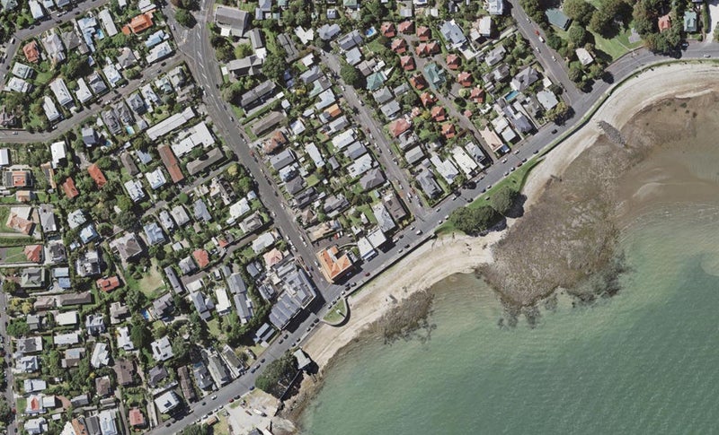 36 King Edward Parade, Devonport, Auckland - Carousel 1