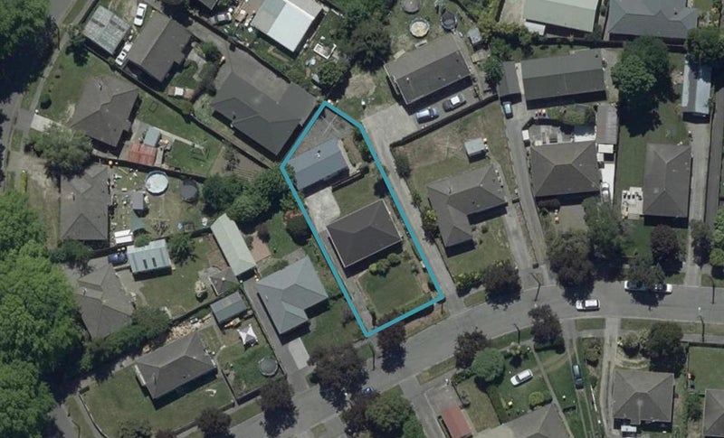 40 Attlee Crescent, Bryndwr, Christchurch - Carousel 1