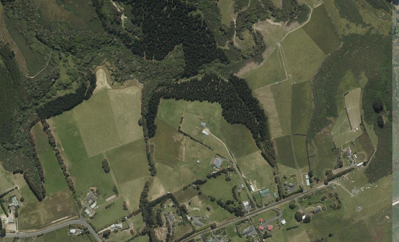 45 Highland Road, Brighton, Dunedin - Carousel 1