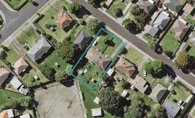 4 Ngarimu Road, Panmure, Auckland - Carousel 1