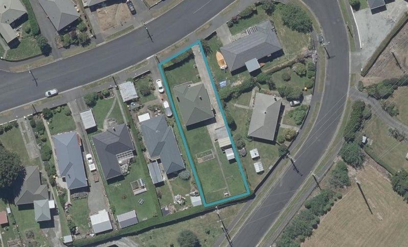 15 Ashmore Street, Halfway Bush, Dunedin - Carousel 1