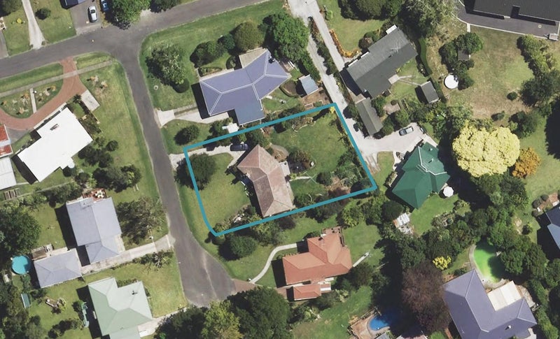 4 Ann Street, Inner Kaiti, Gisborne - Carousel 1