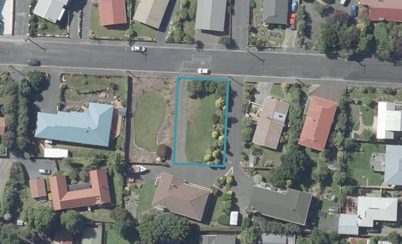 32 Mitchell Street, Abbotsford, Dunedin - Carousel 1