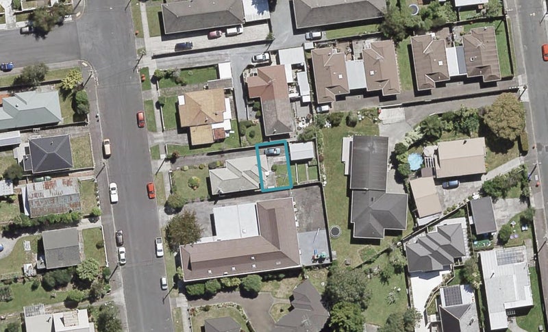 4/6 Exchange Street, Ebdentown, Upper Hutt - Carousel 1