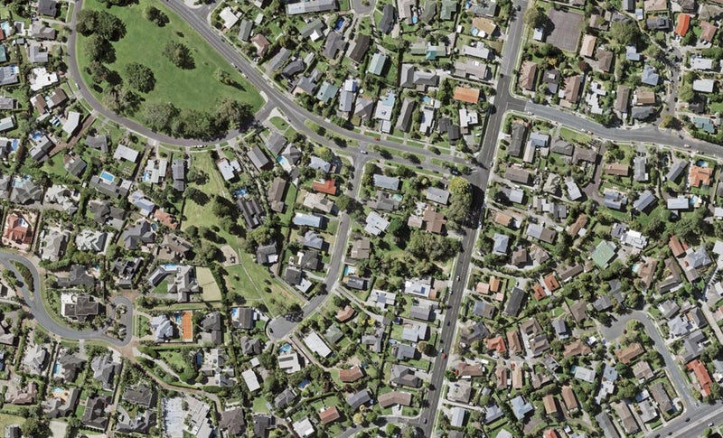 6 Blue Gum Rise, Sunnyhills, Auckland - Carousel 1