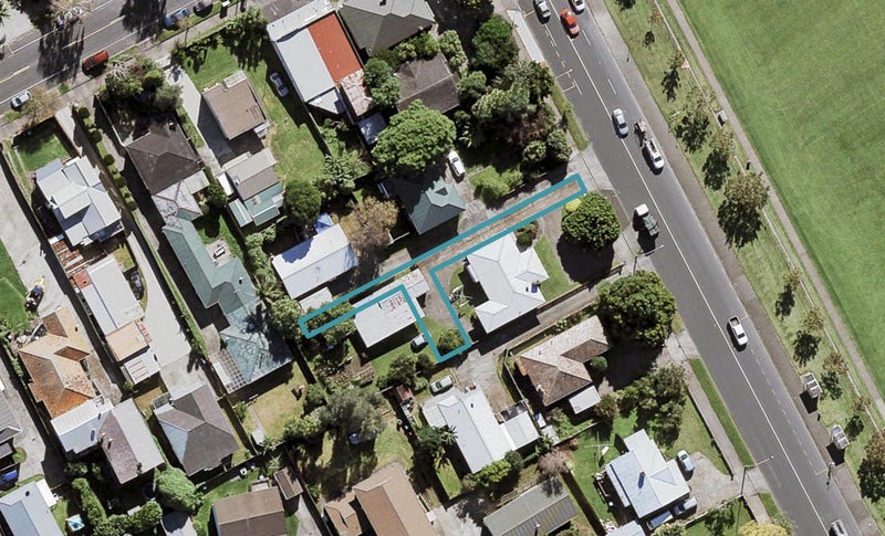 6/218 Rosebank Road, Avondale, Auckland - Carousel 1