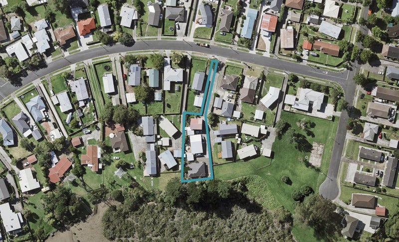 3/14 Aurea Avenue, Pakuranga, Auckland - Carousel 1