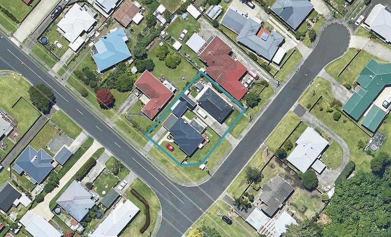 87 Pooles Road, Greerton, Tauranga - Carousel 1