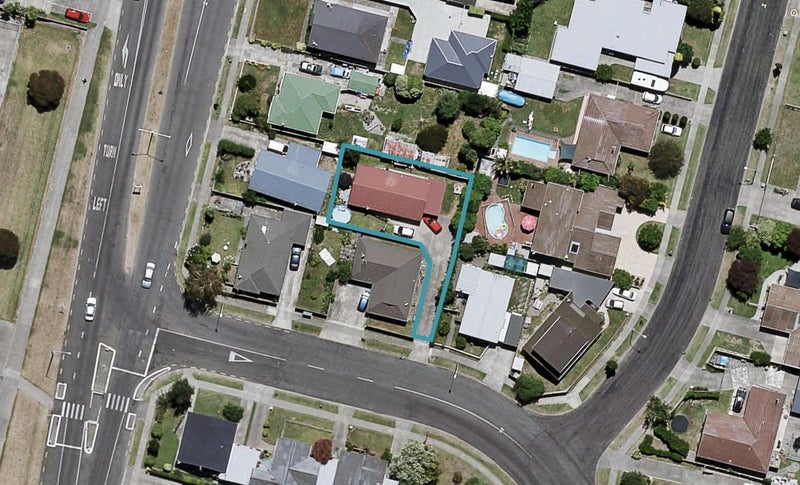 44 Konini Crescent, Pirimai, Napier - Carousel 1