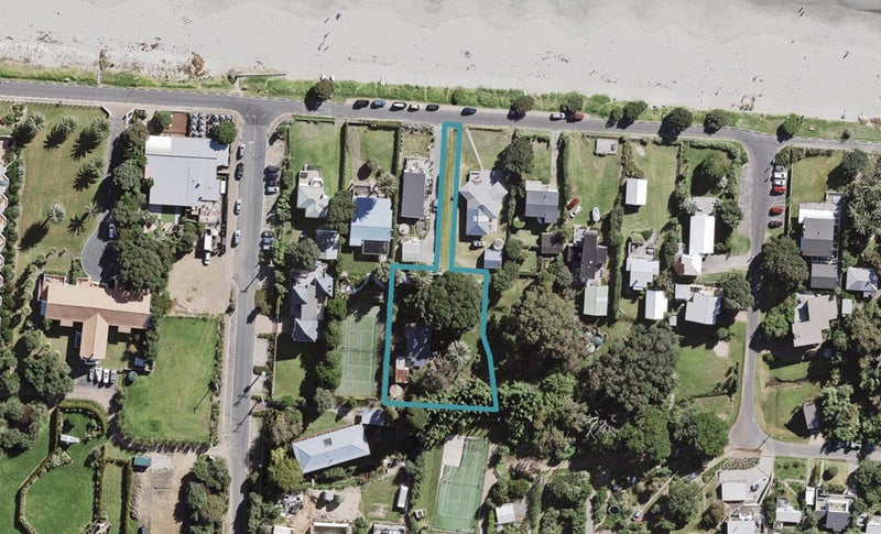 9A The Strand, Onetangi, Waiheke Island - Carousel 1