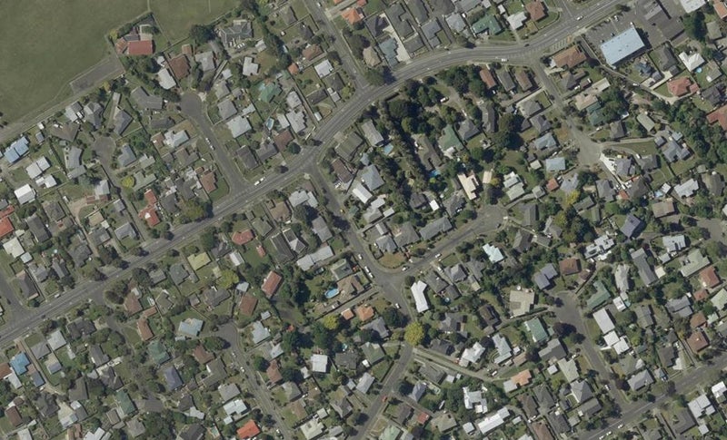 5 Kent Crescent, Awapuni, Palmerston North - Carousel 1