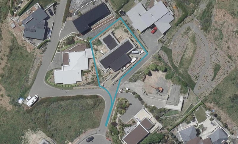 5 St Remy Lane, Redcliffs, Christchurch - Carousel 1
