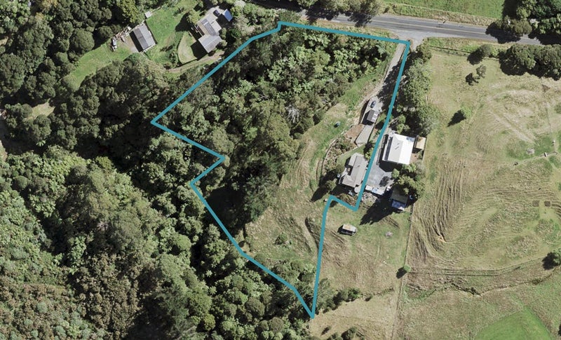 1001 Hunua Road, Papakura - Carousel 1