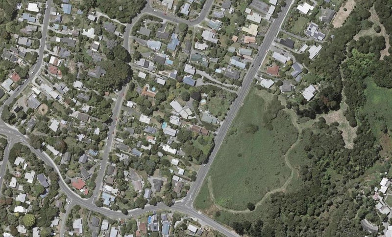 15 Matai Road, Raumati South, Paraparaumu - Carousel 1