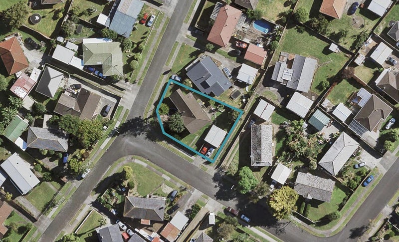 7 Fairlight Place, Manurewa, Auckland - Carousel 1