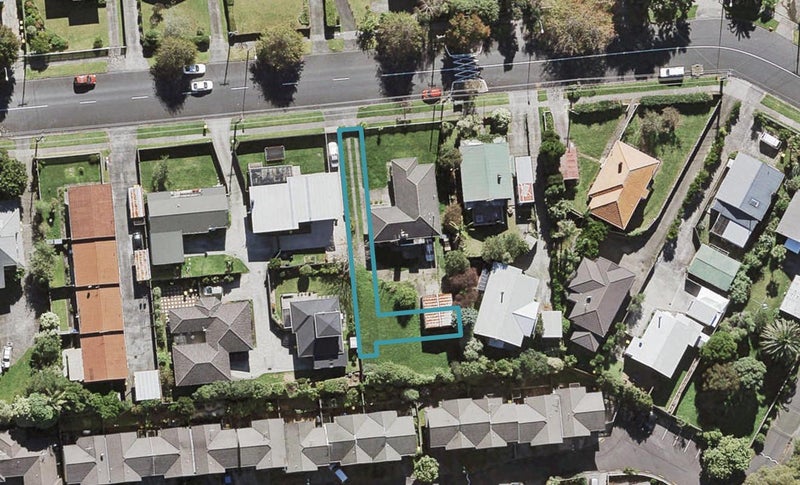 7/12 Arawa Street, New Lynn, Auckland - Carousel 1