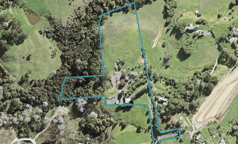 14 Glenvar Ridge Road, Long Bay, Auckland - Carousel 1