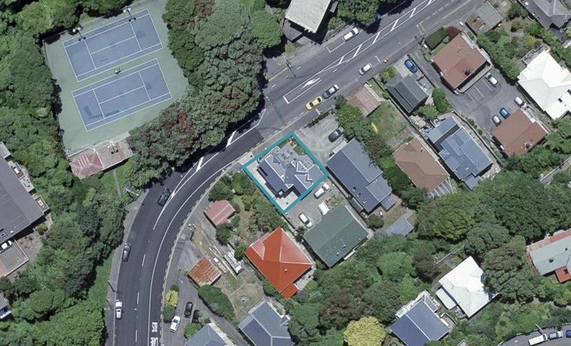 155 Glenmore Street, Kelburn, Wellington - Carousel 1