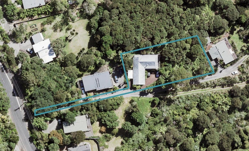 718 South Titirangi Road, Titirangi, Auckland - Carousel 1