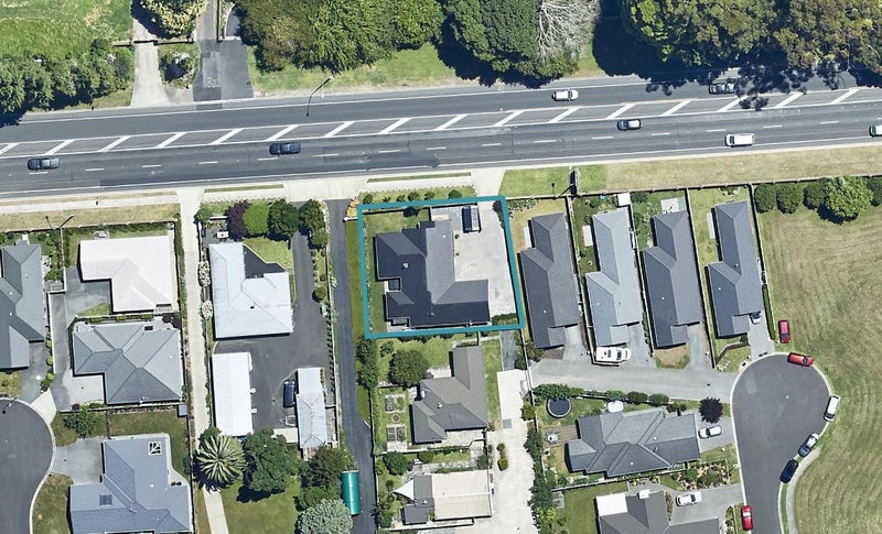 193 State Highway 2, Bethlehem, Tauranga - Carousel 1