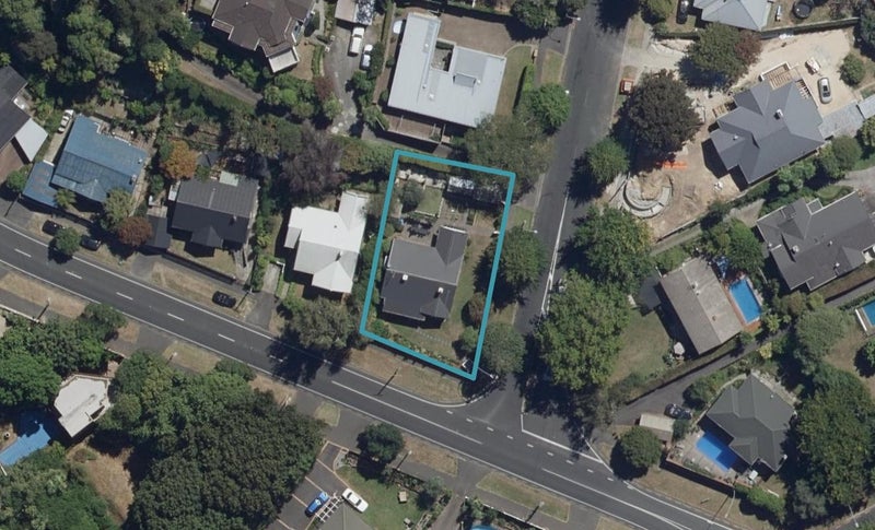 334 River Road, Claudelands, Hamilton - Carousel 1
