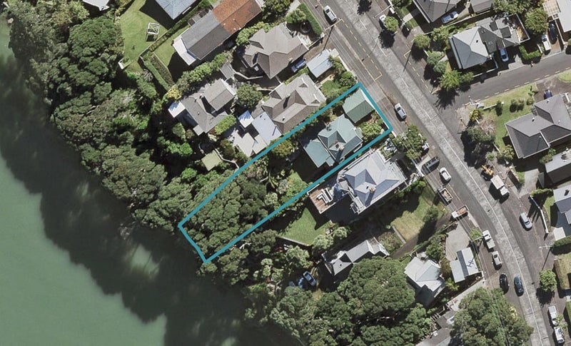 92 Queen Street, Northcote Point, Auckland - Carousel 1