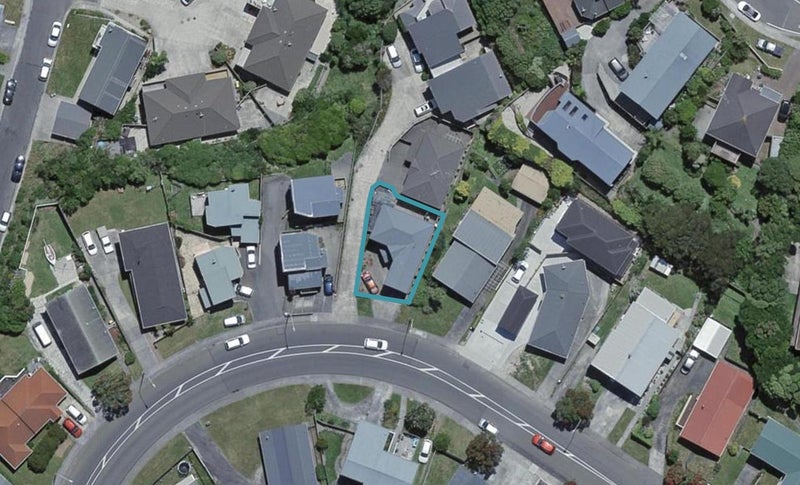 80 Stewart Drive, Newlands, Wellington - Carousel 1