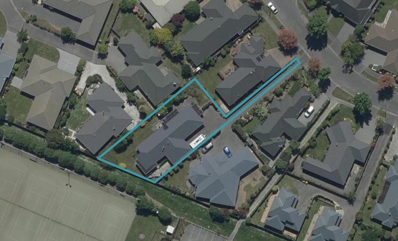 24 Berkshire Drive, Avonhead, Christchurch - Carousel 1