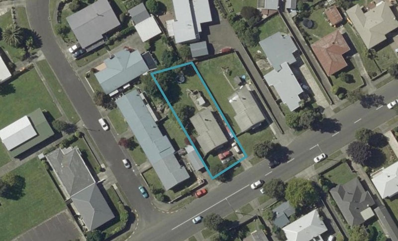 129 College Street, Awapuni, Palmerston North - Carousel 1