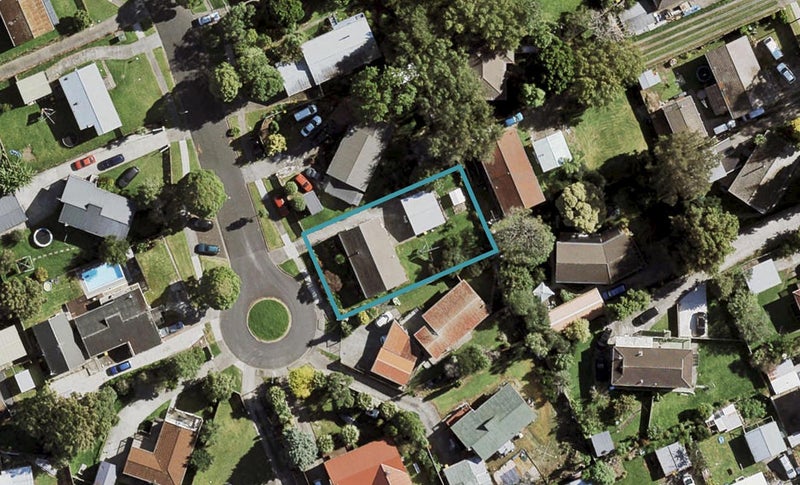 20 Cottrell Place, Clendon Park, Auckland - Carousel 1
