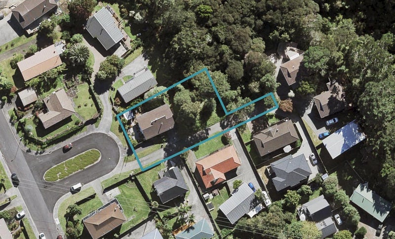8 Ramonda Close, Bayview, Auckland - Carousel 1