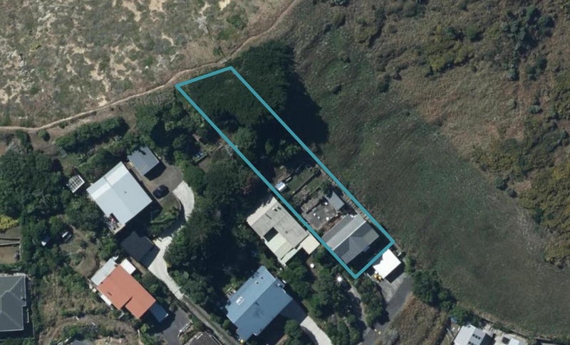 45 Whanake Street, Titahi Bay, Porirua - Carousel 1