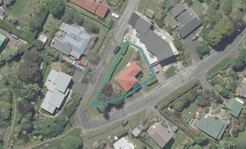 21 Eagle Street, Saint Leonards, Dunedin - Carousel 1