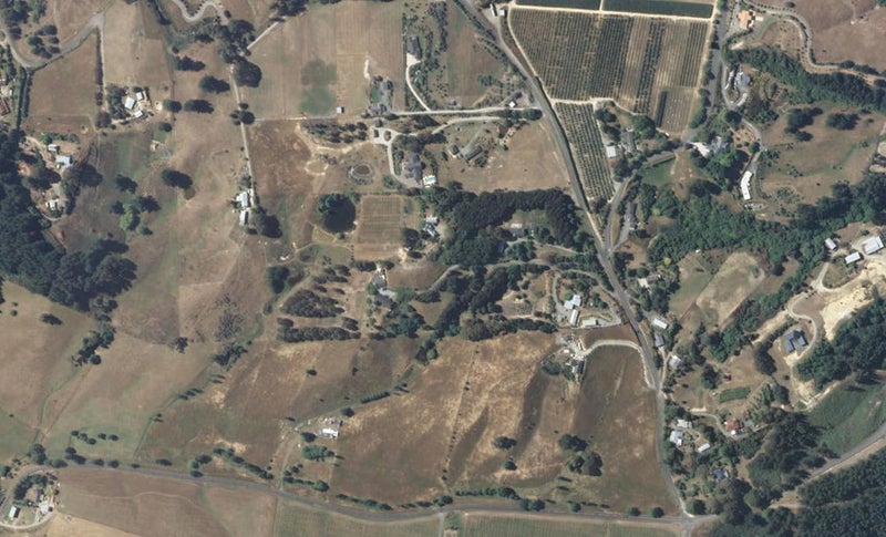 341 Old Coach Road, Upper Moutere - Carousel 1