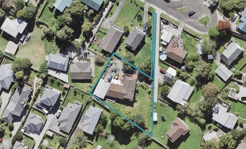 22 Meilland Place, Glen Eden, Auckland - Carousel 1