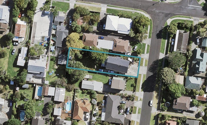 6 Ocean View Road, Weymouth, Auckland - Carousel 1