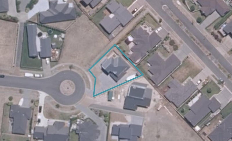 15 Loloma Way, Wharewaka, Taupo - Carousel 1