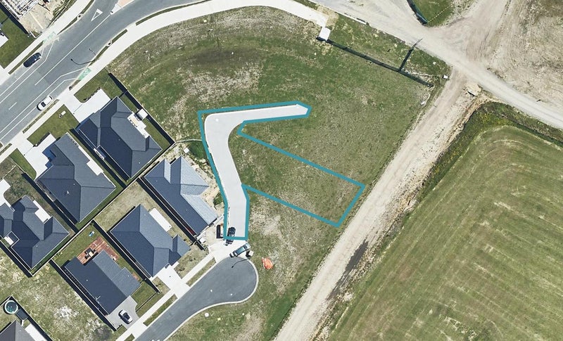 4 WARLOCK WAY, Tauranga - Carousel 1
