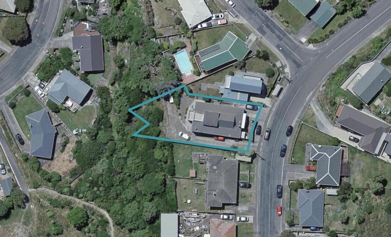 6B Ahuriri Street, Strathmore Park, Wellington - Carousel 1
