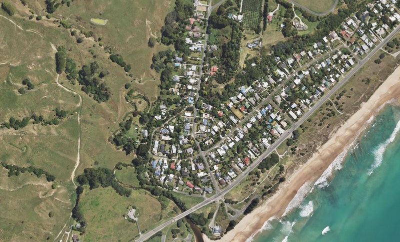 17 Lysnar Street, Okitu, Gisborne - Carousel 1