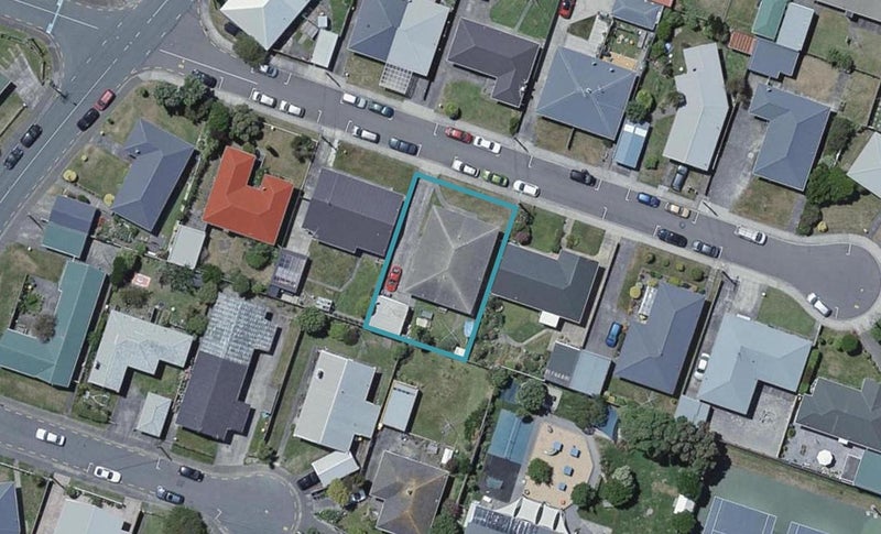 11 Revans Street, Miramar, Wellington - Carousel 1