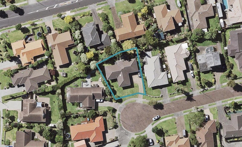 11 Crescent Hills Court, Northpark, Auckland - Carousel 1