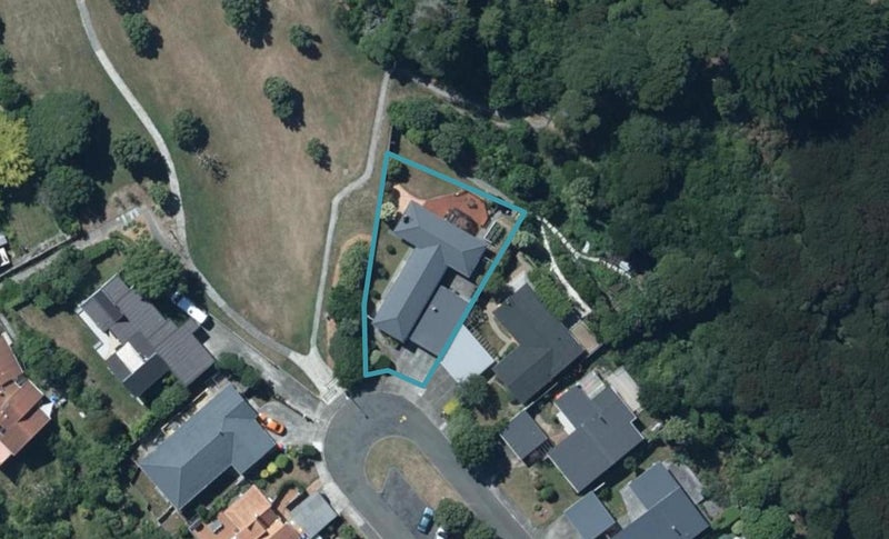 32 The Quarterdeck, Whitby, Porirua - Carousel 1