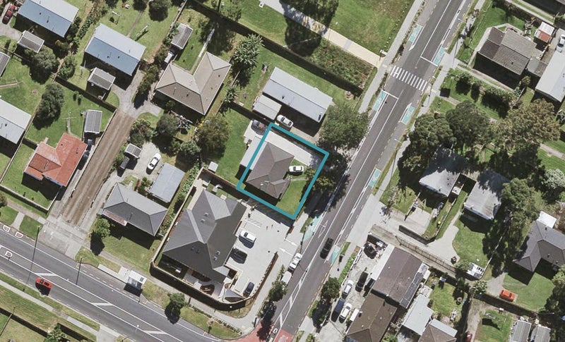 4B Mascot Avenue, Mangere, Auckland - Carousel 1