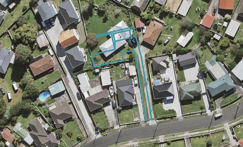 1/13 Cheviot Street, Māngere East, Auckland - Carousel 1