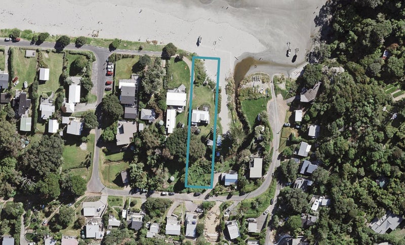 1A The Strand, Onetangi, Waiheke Island - Carousel 1