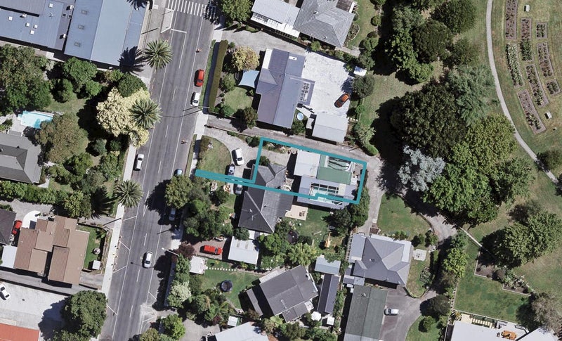 9 Church Road, Taradale, Napier - Carousel 1