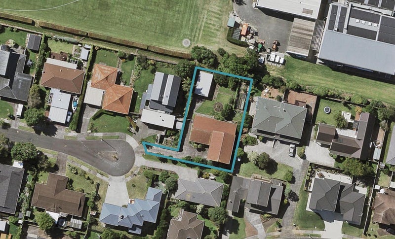 23 Kentigern Close, Pakuranga, Auckland - Carousel 1