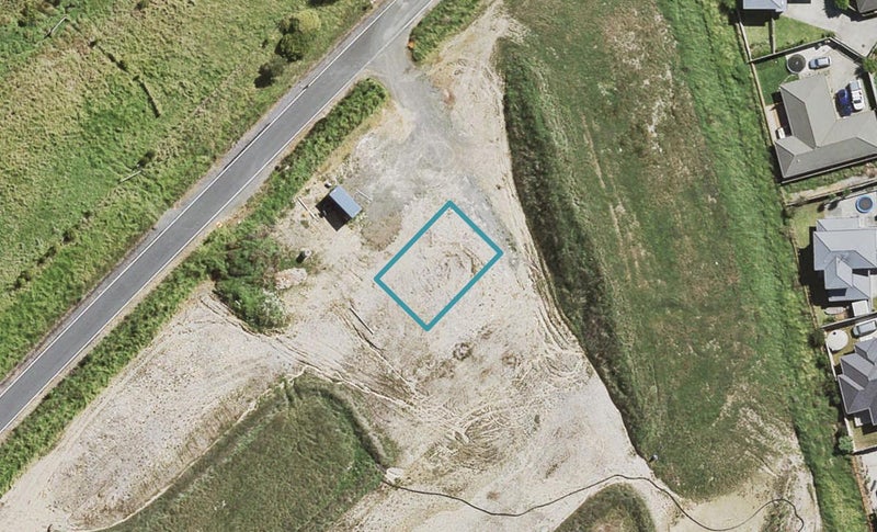 3A Patrick Rice Drive, Swanson, Auckland - Carousel 1