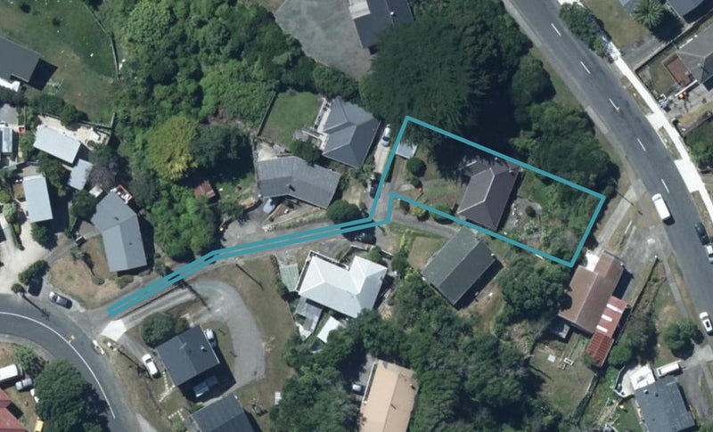 7 Marua Place, Ranui, Porirua - Carousel 1